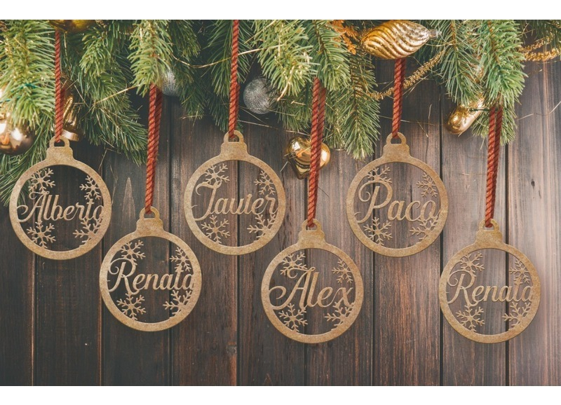 Kit 18 Esferas Navideñas Personalizadas Con Nombres 10cm