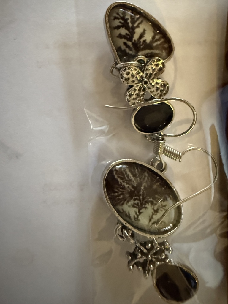 Arete asiático  textura hoja